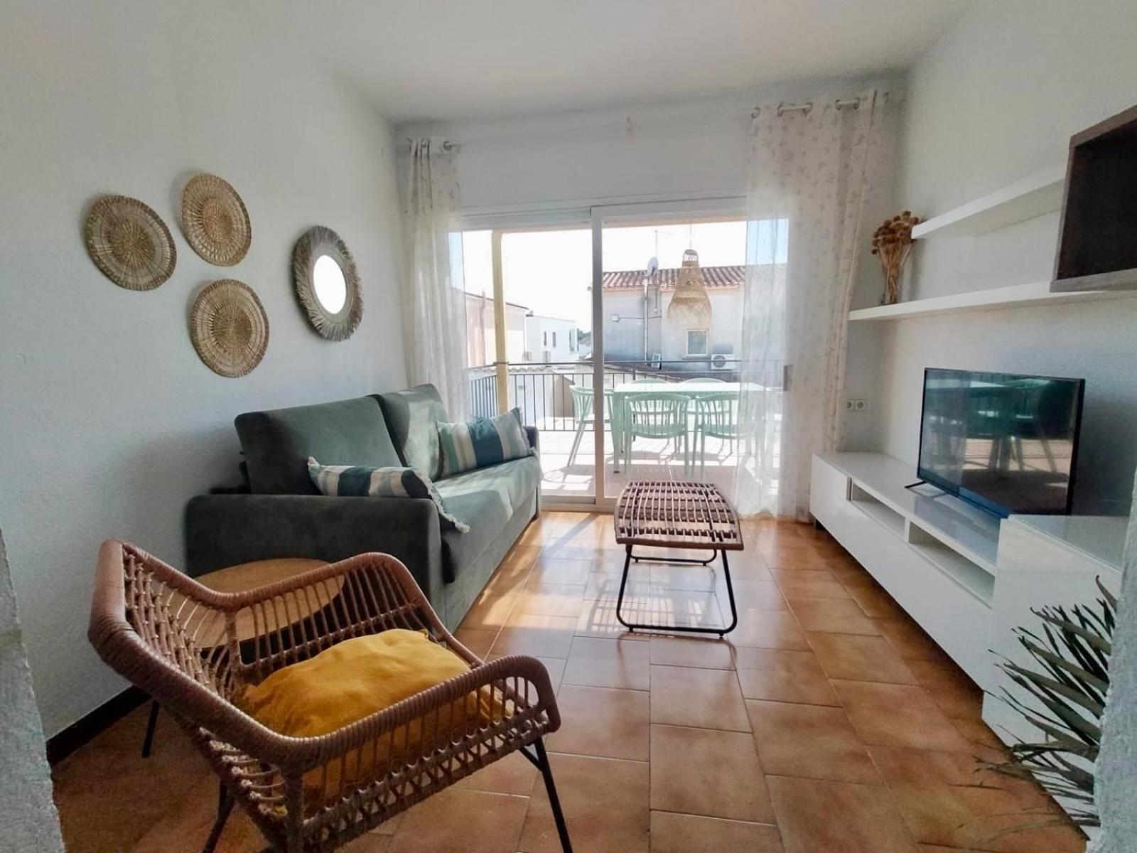 Gorgot P1 I Apartamento Con Terraza Y Piscina Comunitaria Cerca De La Playa Empuriabrava Exteriör bild