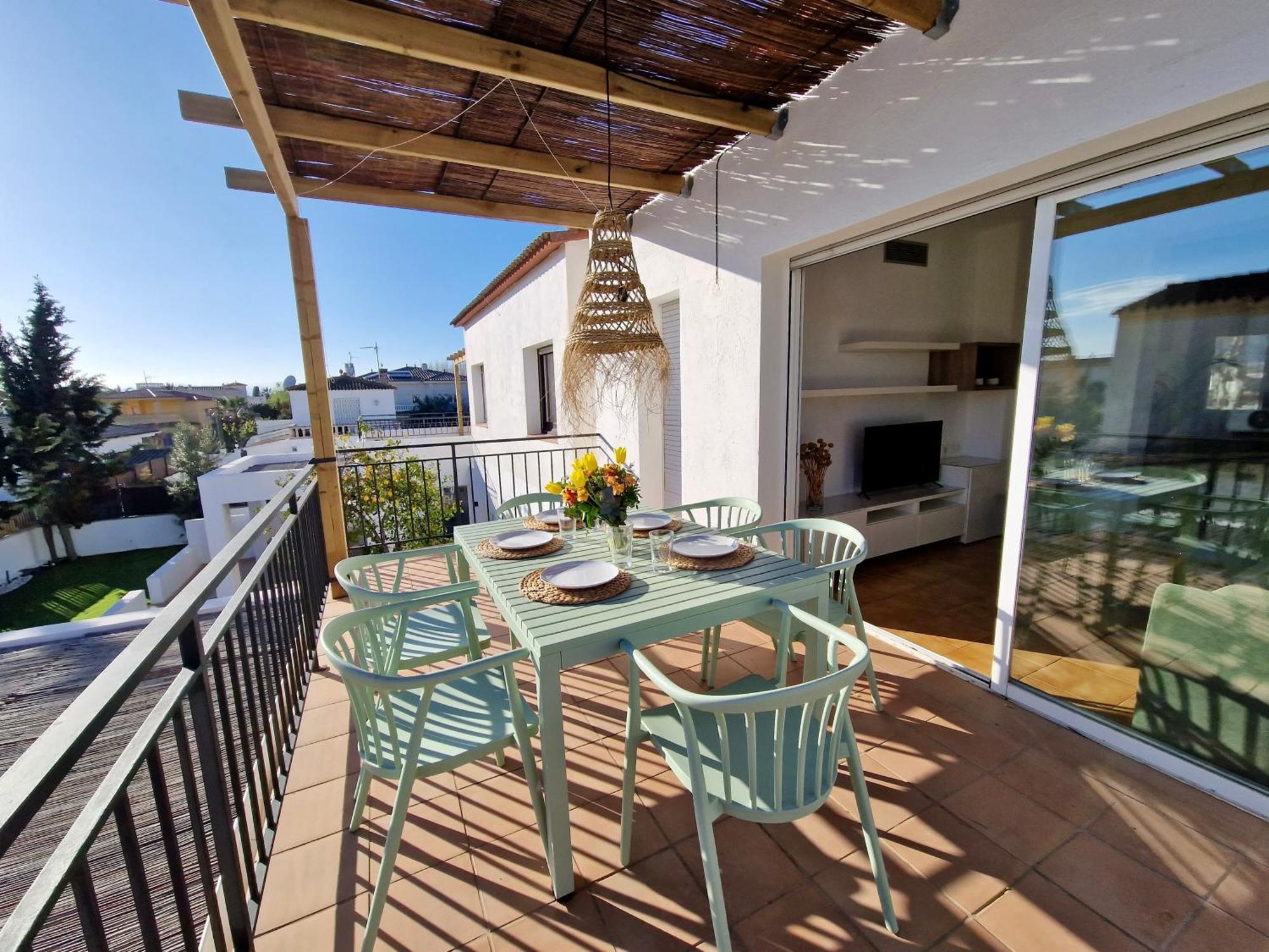 Gorgot P1 I Apartamento Con Terraza Y Piscina Comunitaria Cerca De La Playa Empuriabrava Exteriör bild